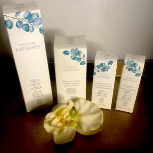 🔥Mary Kay Naturally Skincare Set ALL ONE PRICE